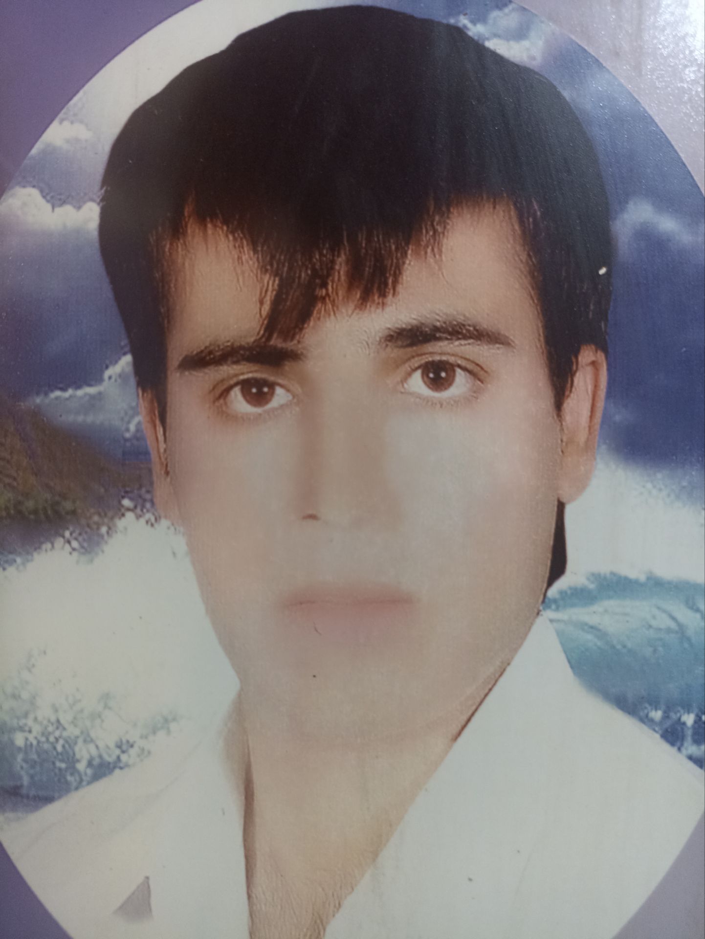 روح الله امیدوندی - وکیل پایه یک دادگستری